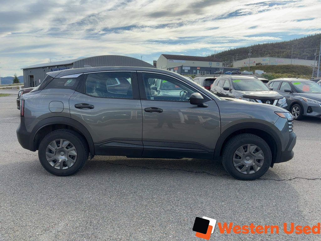2025 Nissan Kicks S FWD
