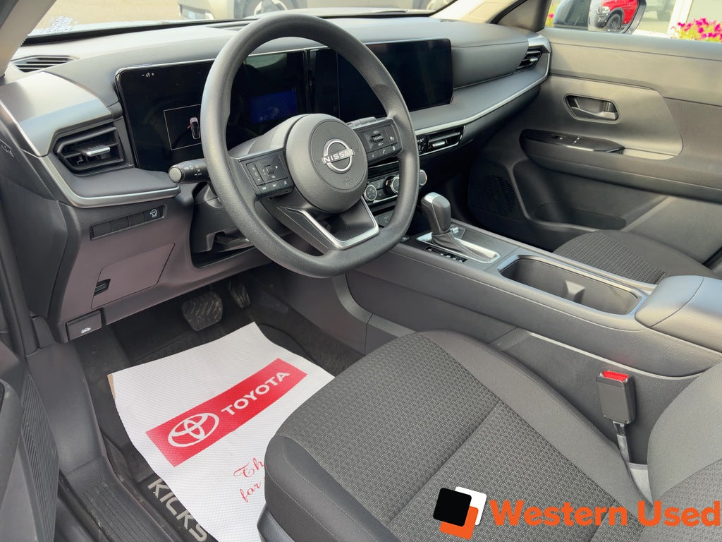 2025 Nissan Kicks S FWD