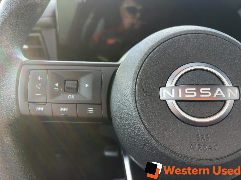 2025 Nissan Kicks S FWD