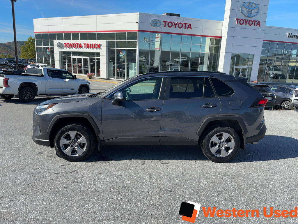 2023 Toyota RAV4 XLE AWD