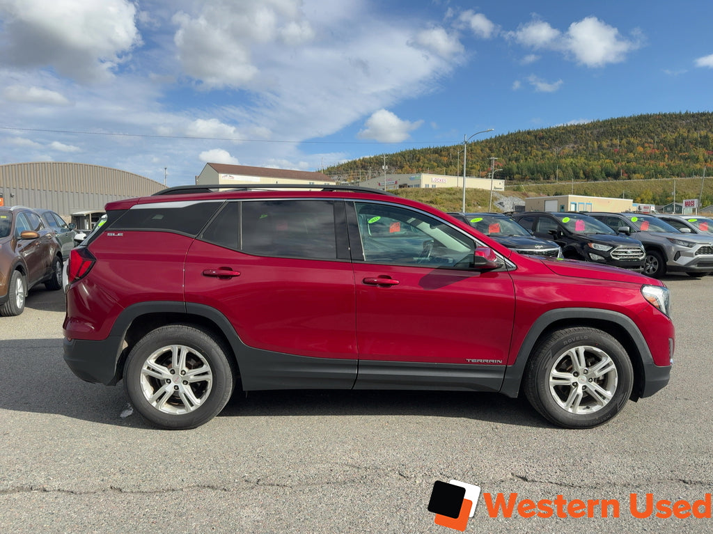 2020 GMC Terrain FWD 4dr SLE