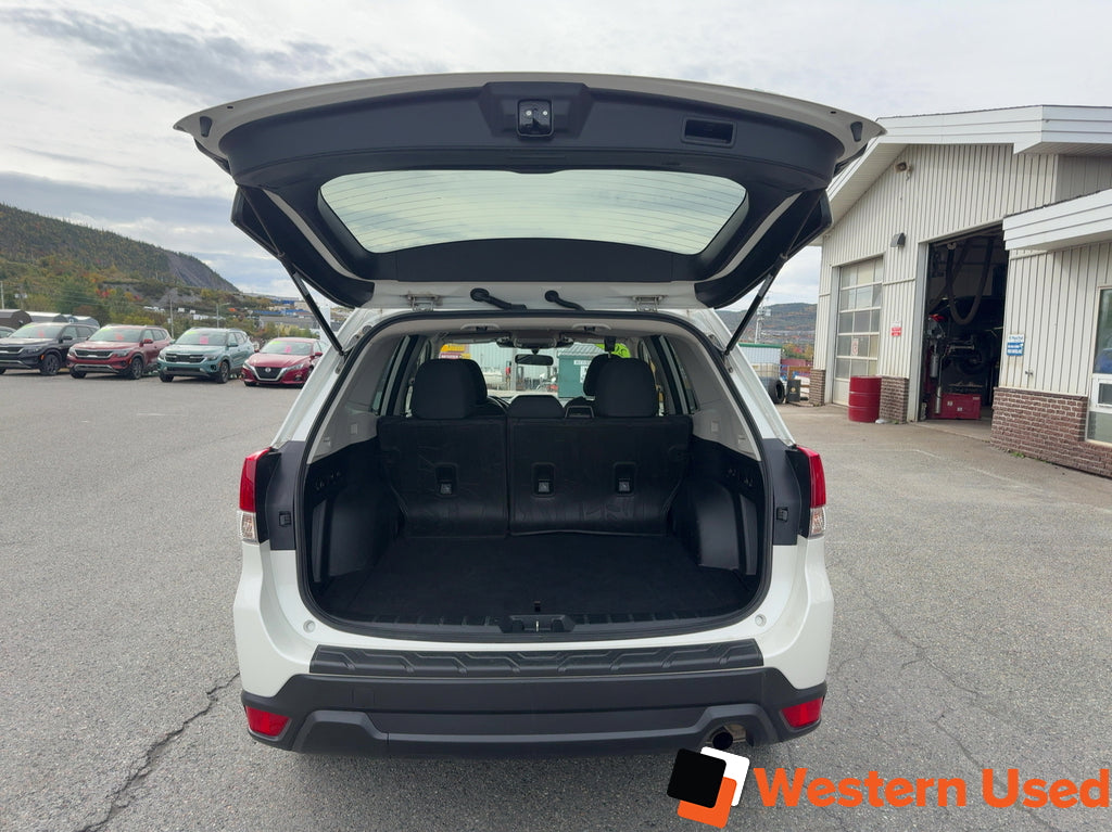 2024 Subaru Forester AWD