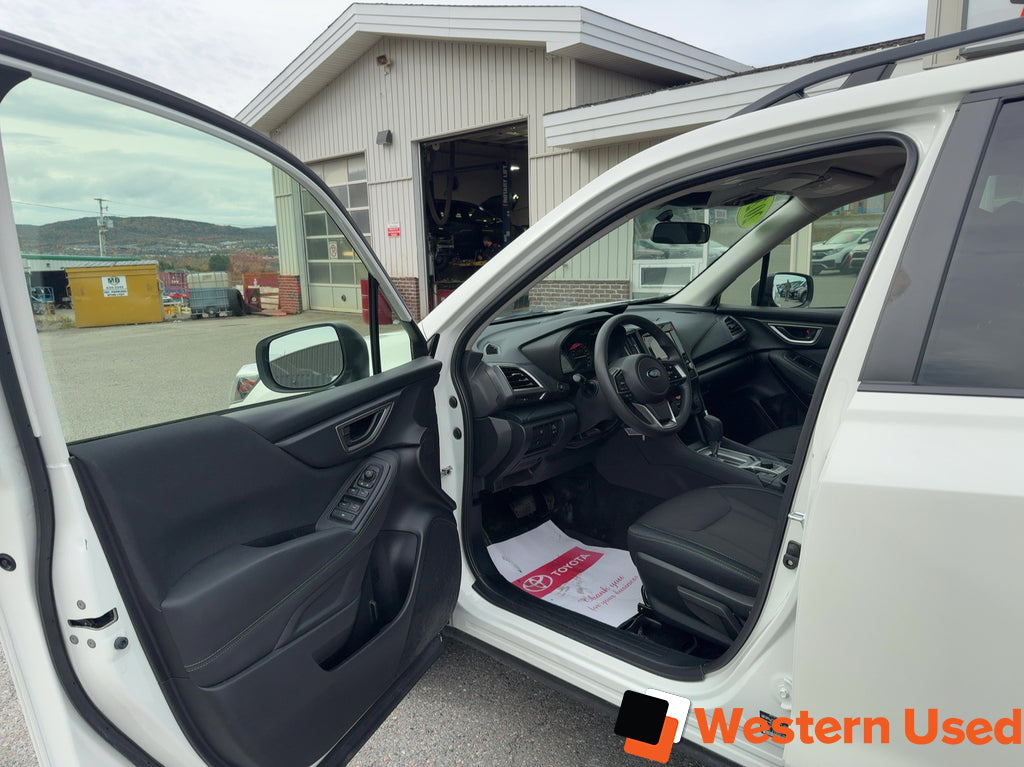 2024 Subaru Forester AWD