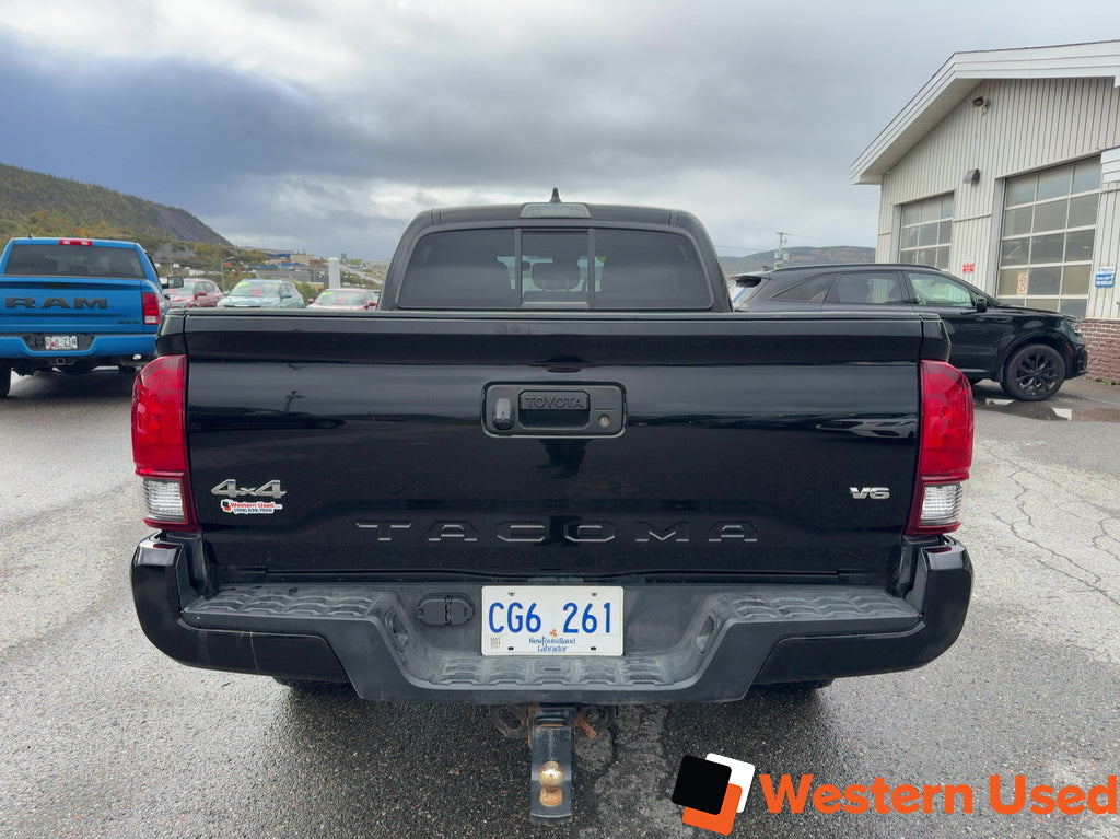 2023 Toyota Tacoma 4x4 Double Cab Auto