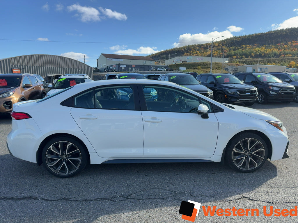 2022 Toyota Corolla SE CVT