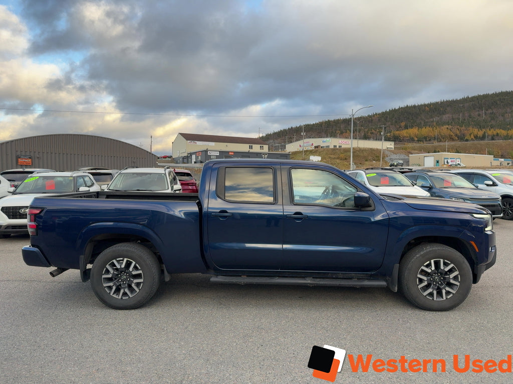 2022 Nissan Frontier Crew Cab SV Long Bed 4x4