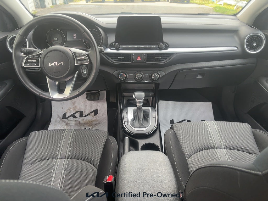 2024 Kia Forte EX IVT