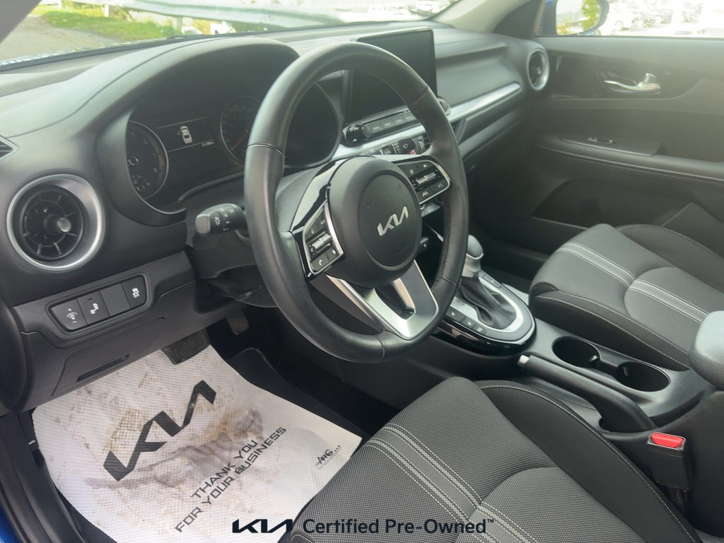 2024 Kia Forte EX IVT
