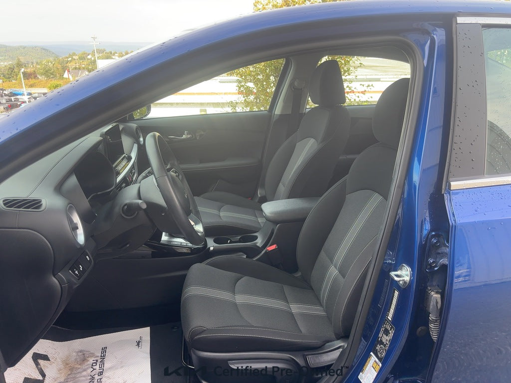2024 Kia Forte EX IVT