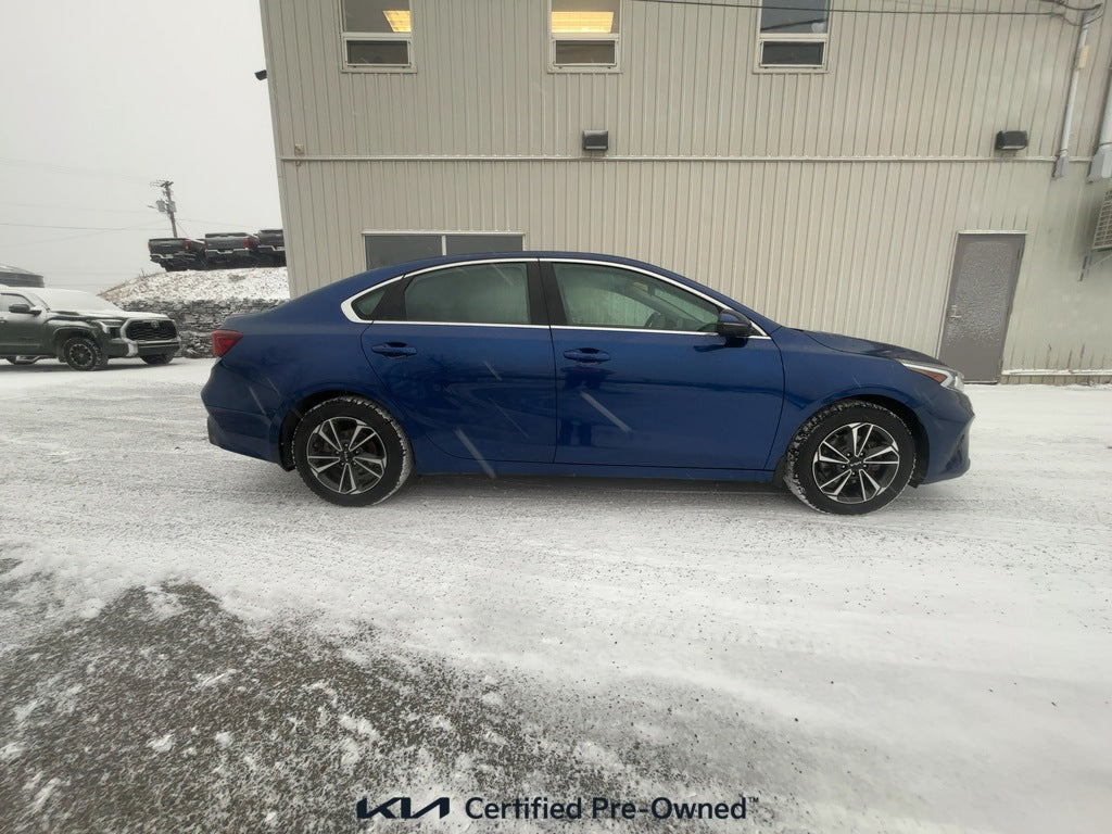 2024 Kia Forte EX IVT