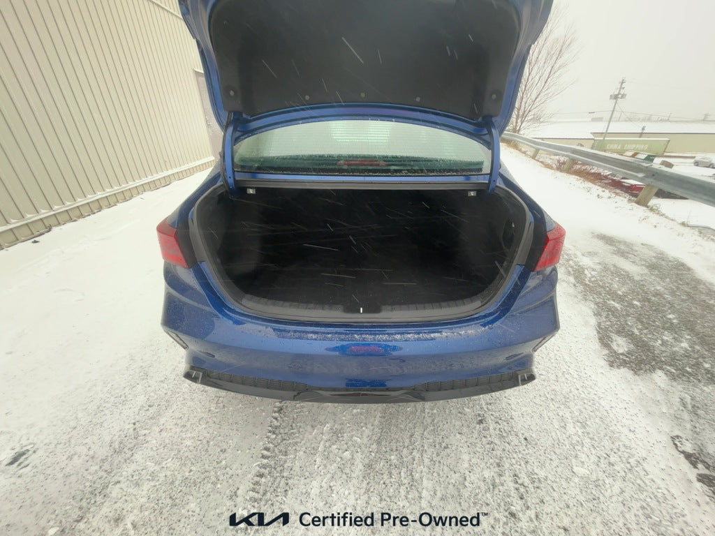 2024 Kia Forte EX IVT