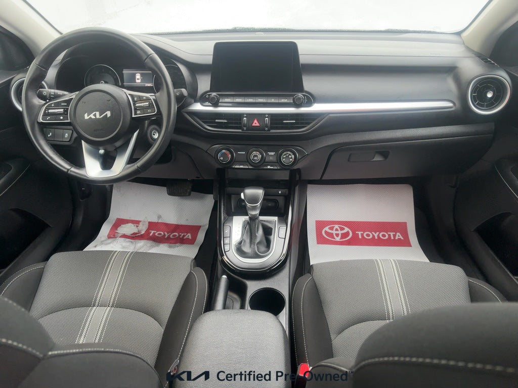 2024 Kia Forte EX IVT