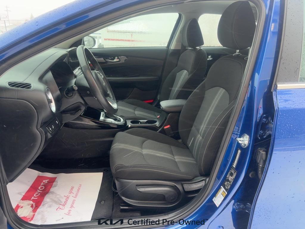 2024 Kia Forte EX IVT