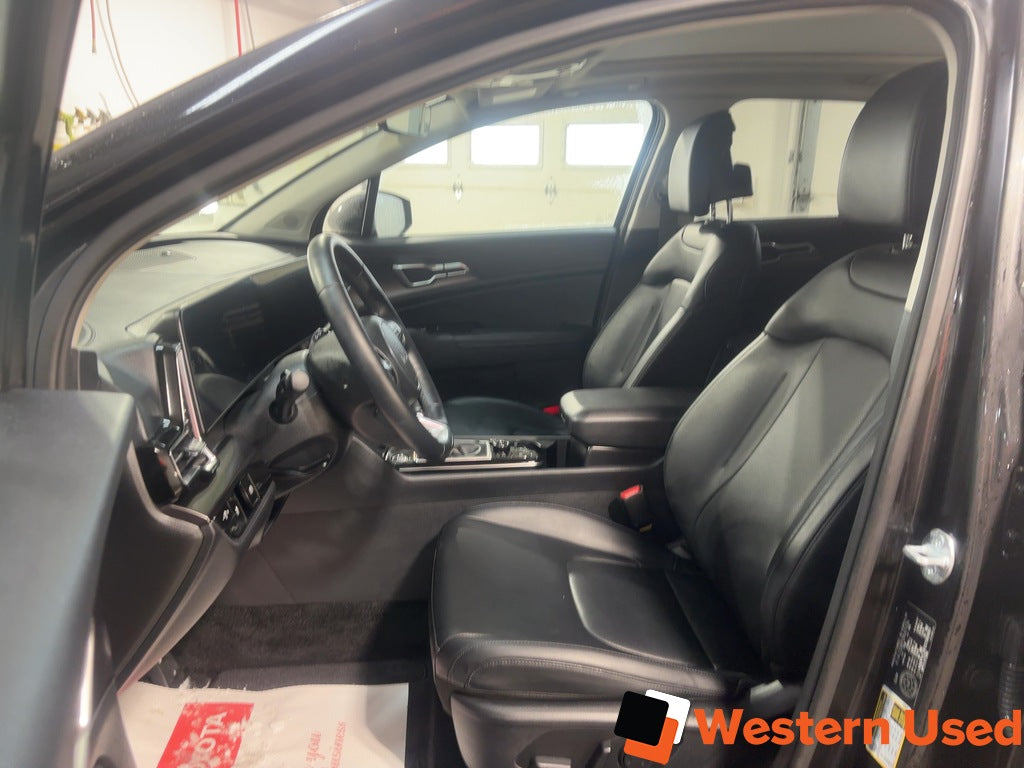 2025 Kia Sportage EX AWD