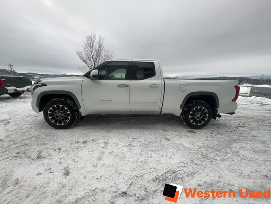 2022 Toyota Tundra 4x4 Double Cab Limited