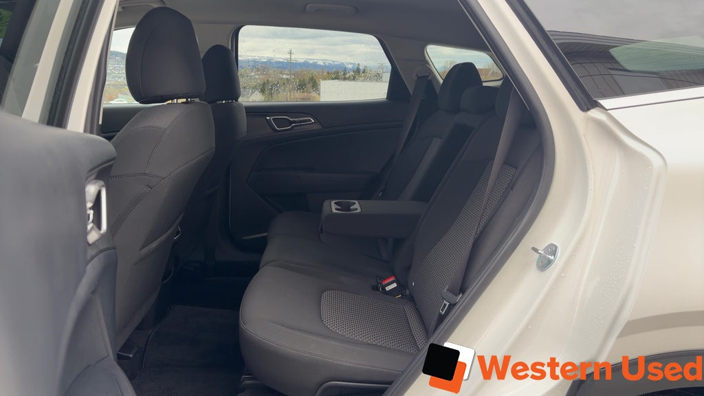 2025 Kia Sportage LX AWD